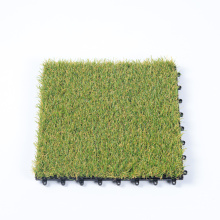 Искусственная трава на плоской крыше
